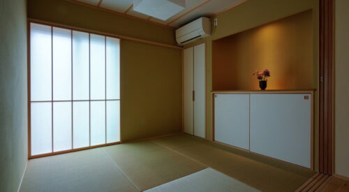 安城市で高性能な和モダンの木の家/サン工房スタジオ