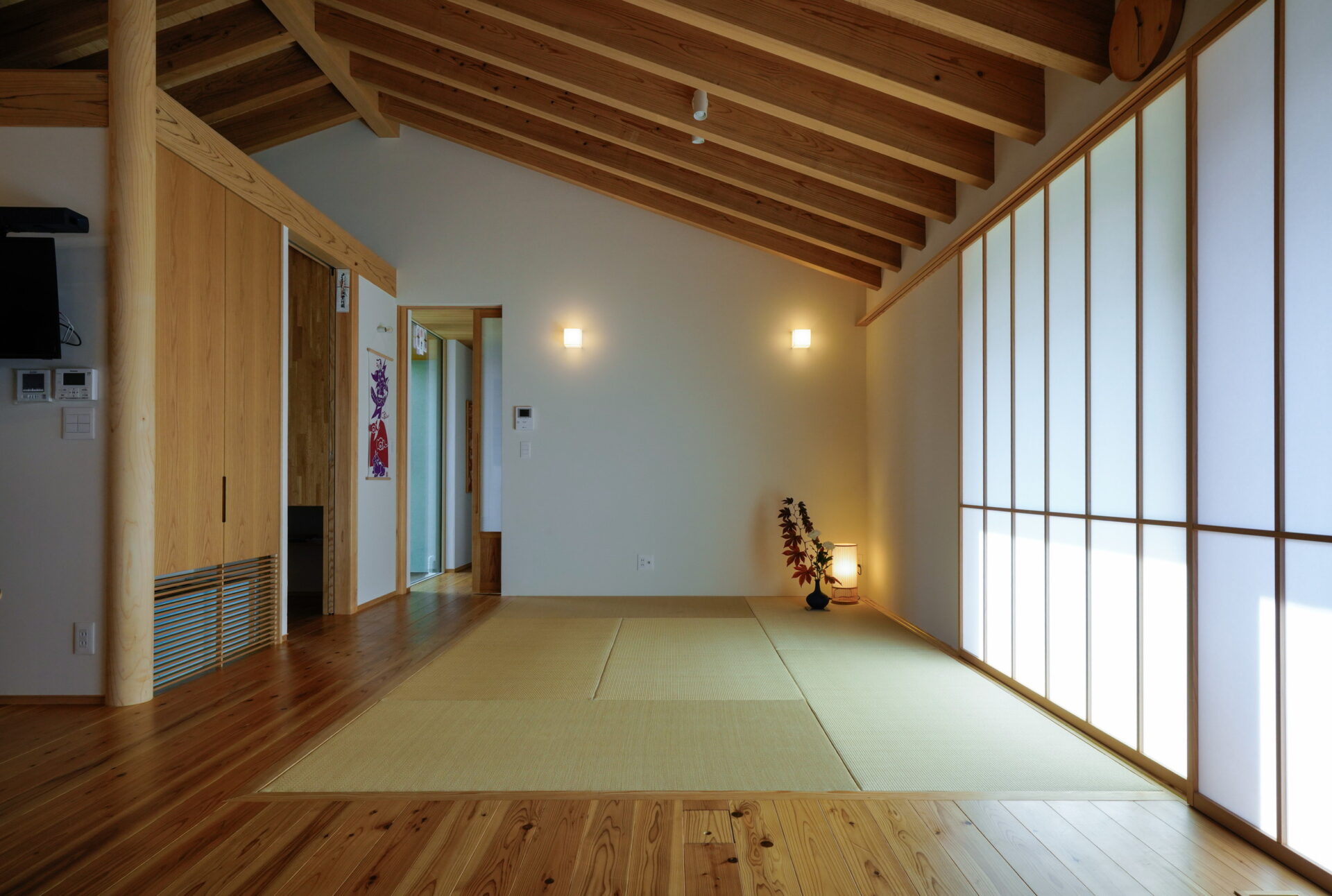 西尾市で高性能で和モダンの注文住宅/サン工房・スタジオ