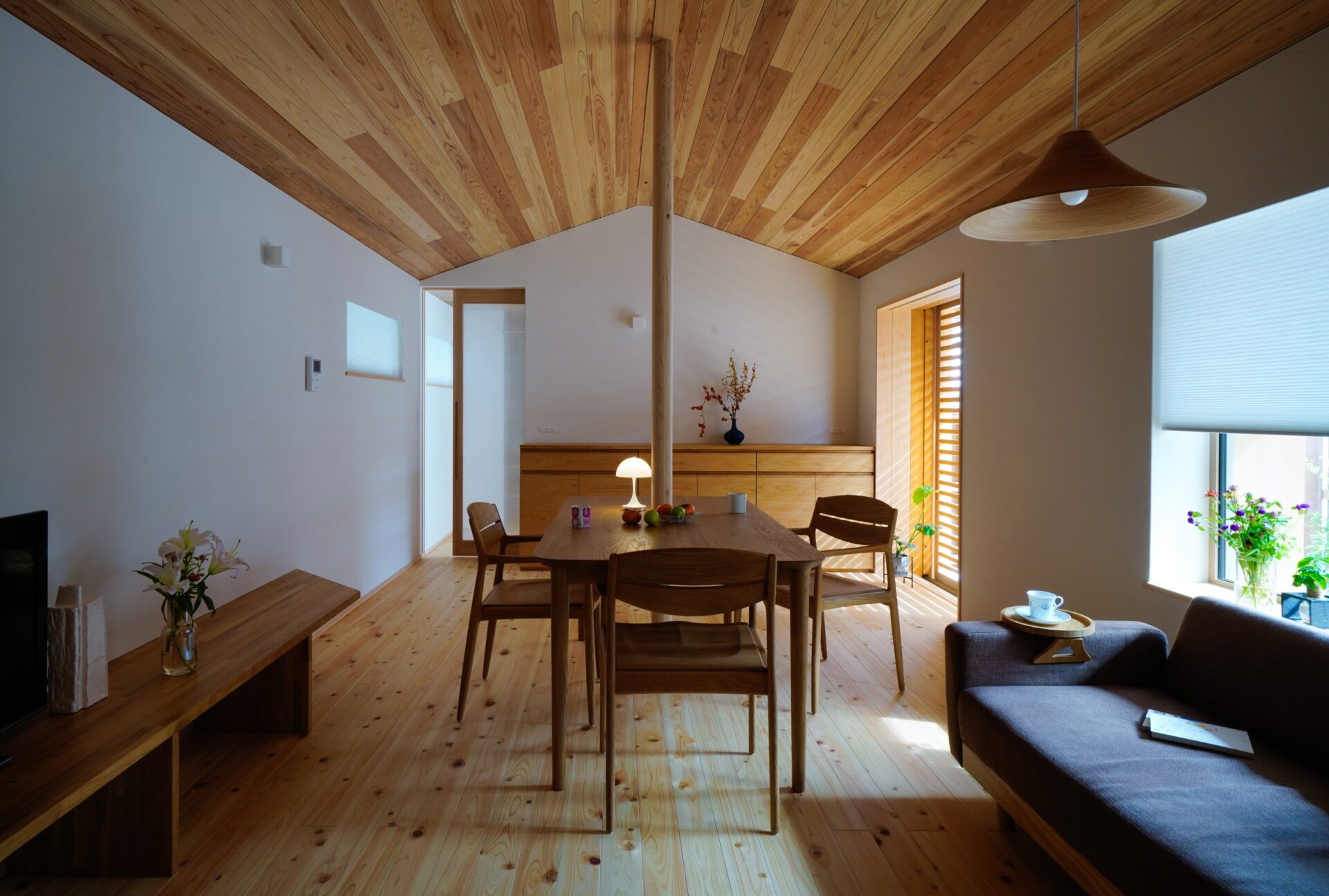 豊田市で高性能で和モダンの注文住宅/サン工房・スタジオ