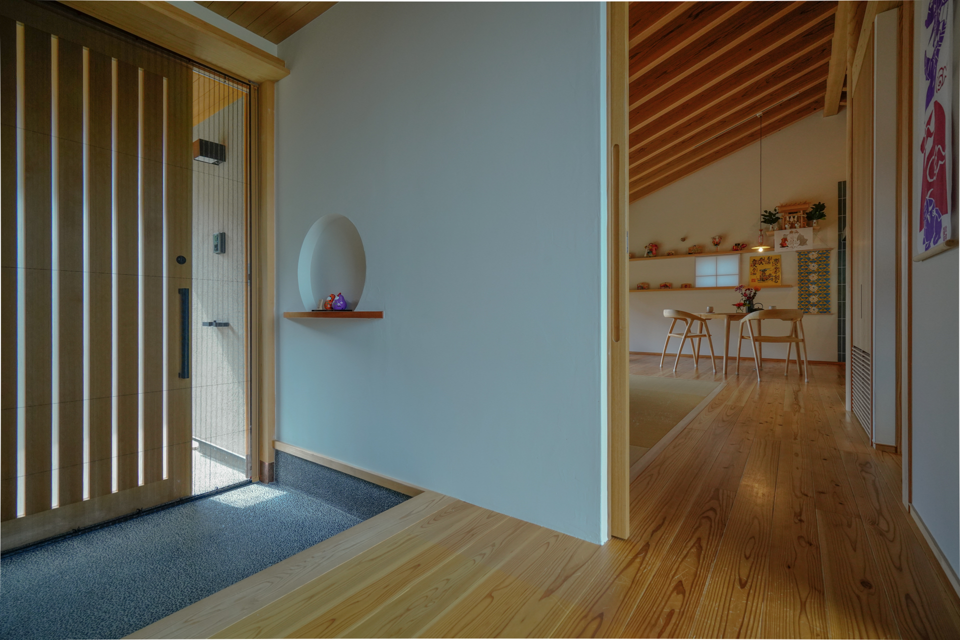 西尾市で高性能な和モダンの木の家/サン工房スタジオ