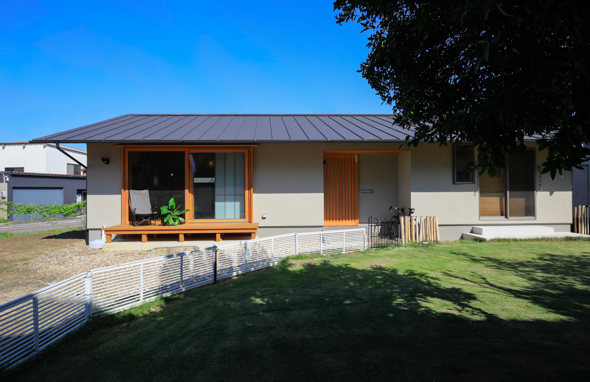 西尾市で高性能な和モダンの木の家/サン工房スタジオ