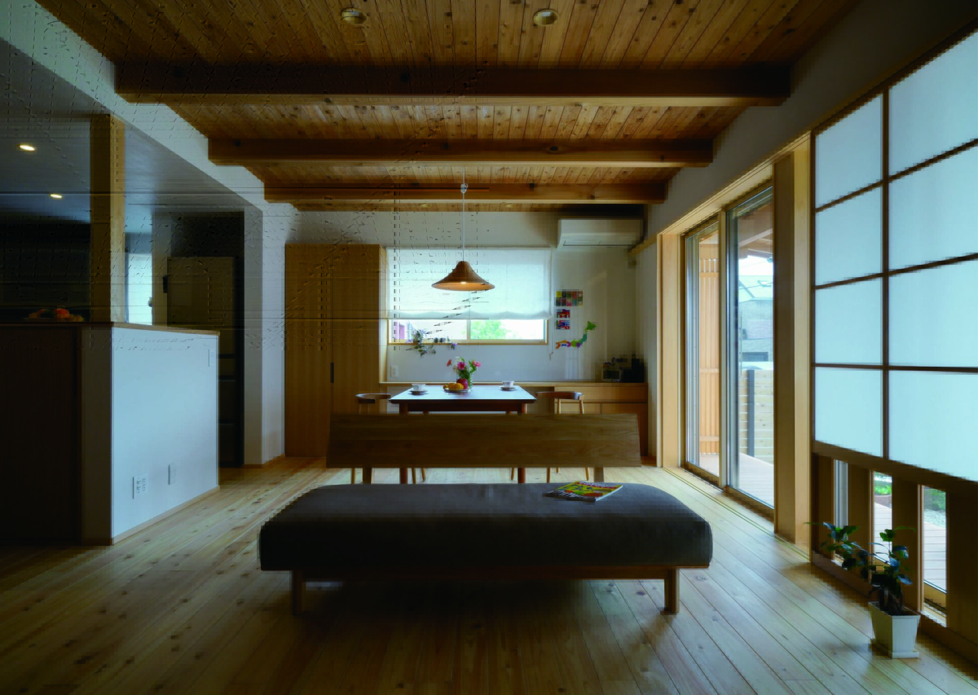 『桑名市松岡こどもクリニック』作品集に掲載しました。