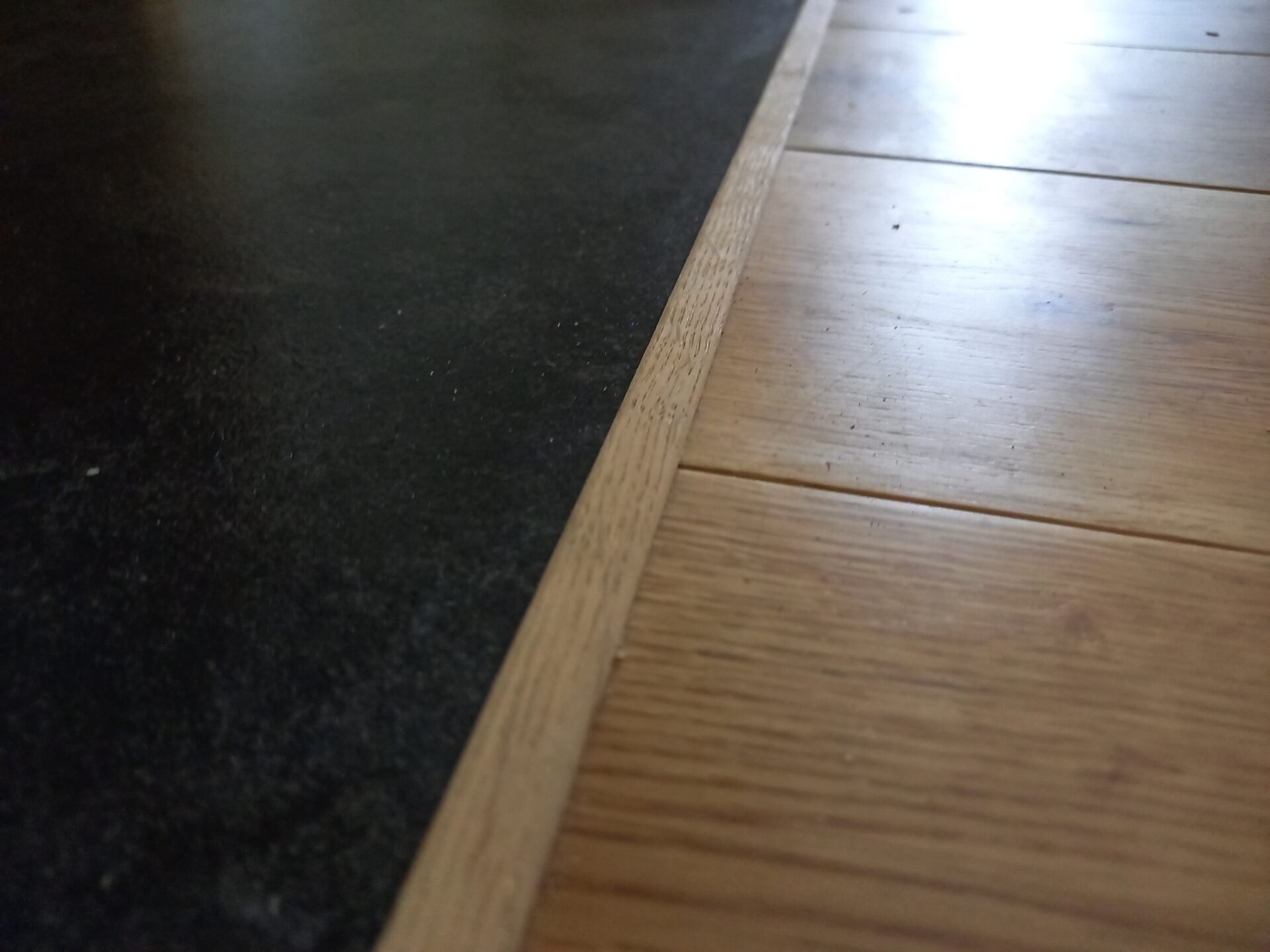 【違う材の使用】～スタッフのひとりごと-其の９０～