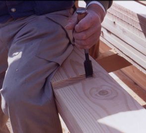 岡崎市で技術を生かし丁寧につくる工務店　サン工房岡崎スタジオ【大工への敬意】～木の家設計作法-其の２００～