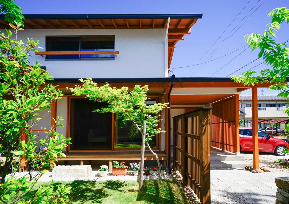 『幸仁の家』作品集に掲載しました。