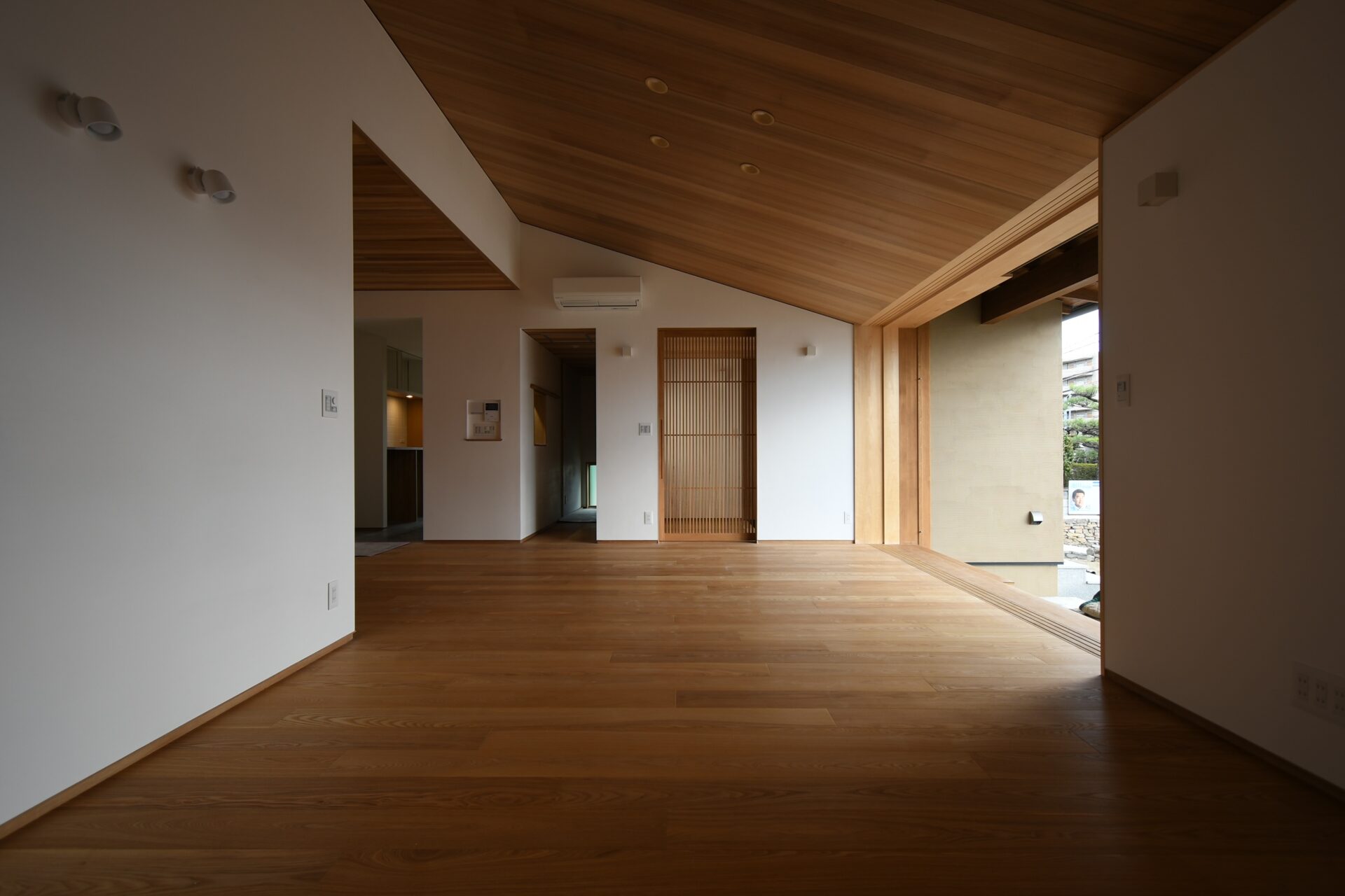 明けましておめでとうございます！！　【今年の完成見学会物件のご案内をいたします。】