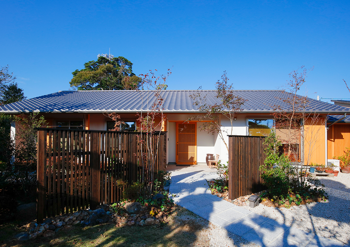 松樹千年翠の家