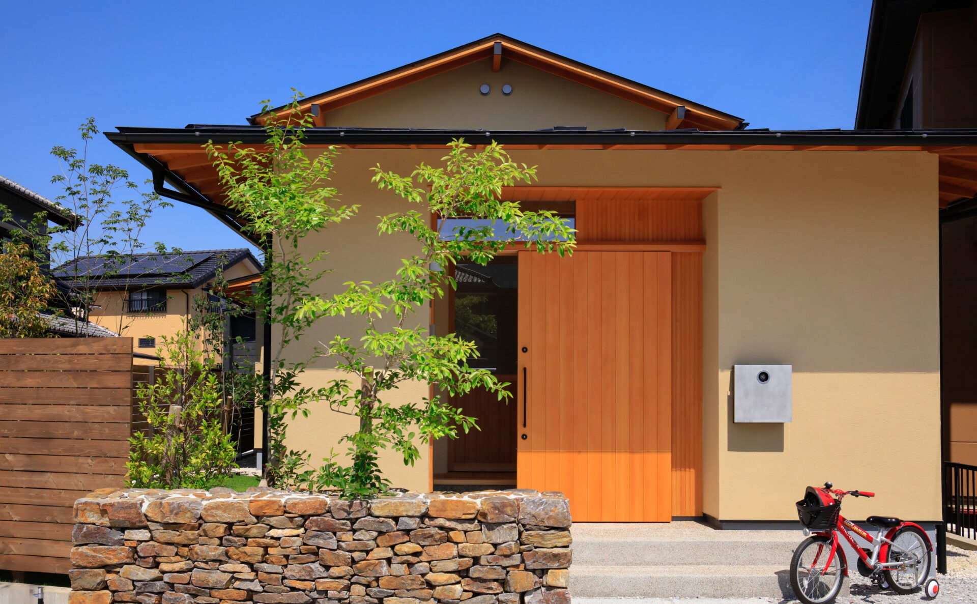 春の心地よさを、敷地を読み解く木の住まい「萌の家」見学会