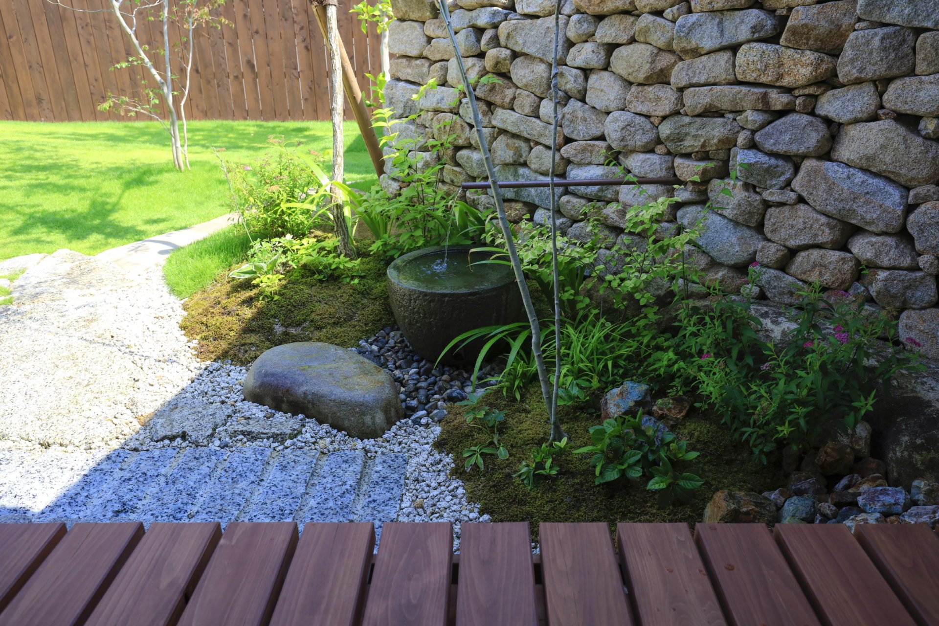 岡崎市で魅力的な庭をお求めの方へ【日本の家と庭】～木の家設計作法-其の２５８～