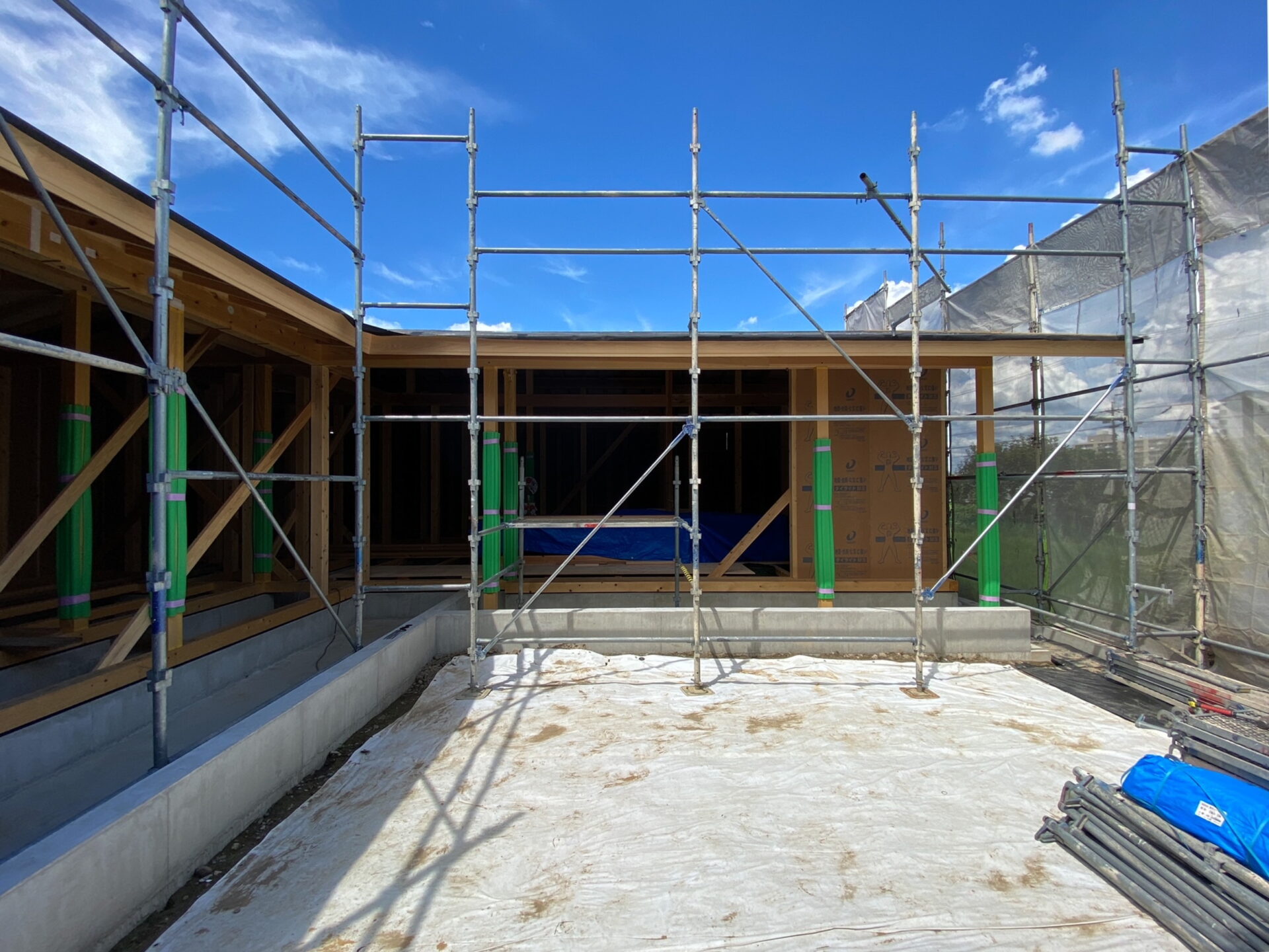 愛知県稲沢市で木の家をつくる【和敬静寂の家上棟しました】～現場の風景-其の４８～
