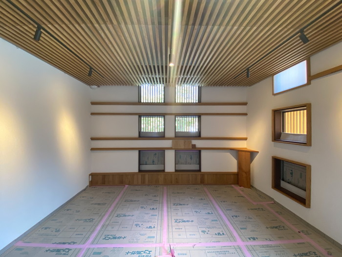 岡崎市で木の家づくりをする工務店をつくっています。【左官工事完了】～スタジオ改修工事-其の２２～