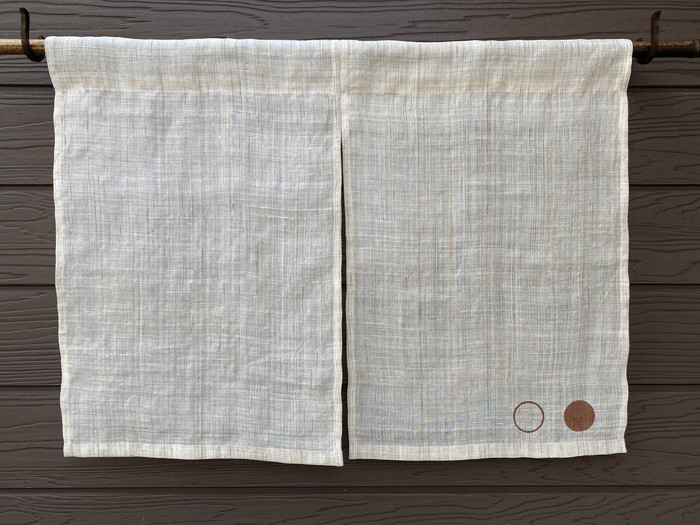 愛知県岡崎市で木造戸建て住宅の設計施工を行う工務店です。【暖簾サイン】～スタジオ改修工事-其の３７～