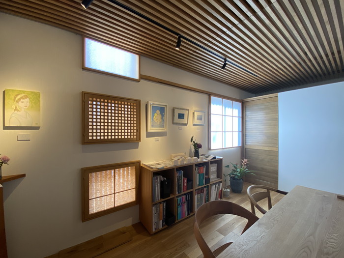 岡崎市の地域工務店からのお知らせ【心潤う素敵な作品のご紹介《野沢栄子さんの日本画》】～スタジオの風景-其の２１～