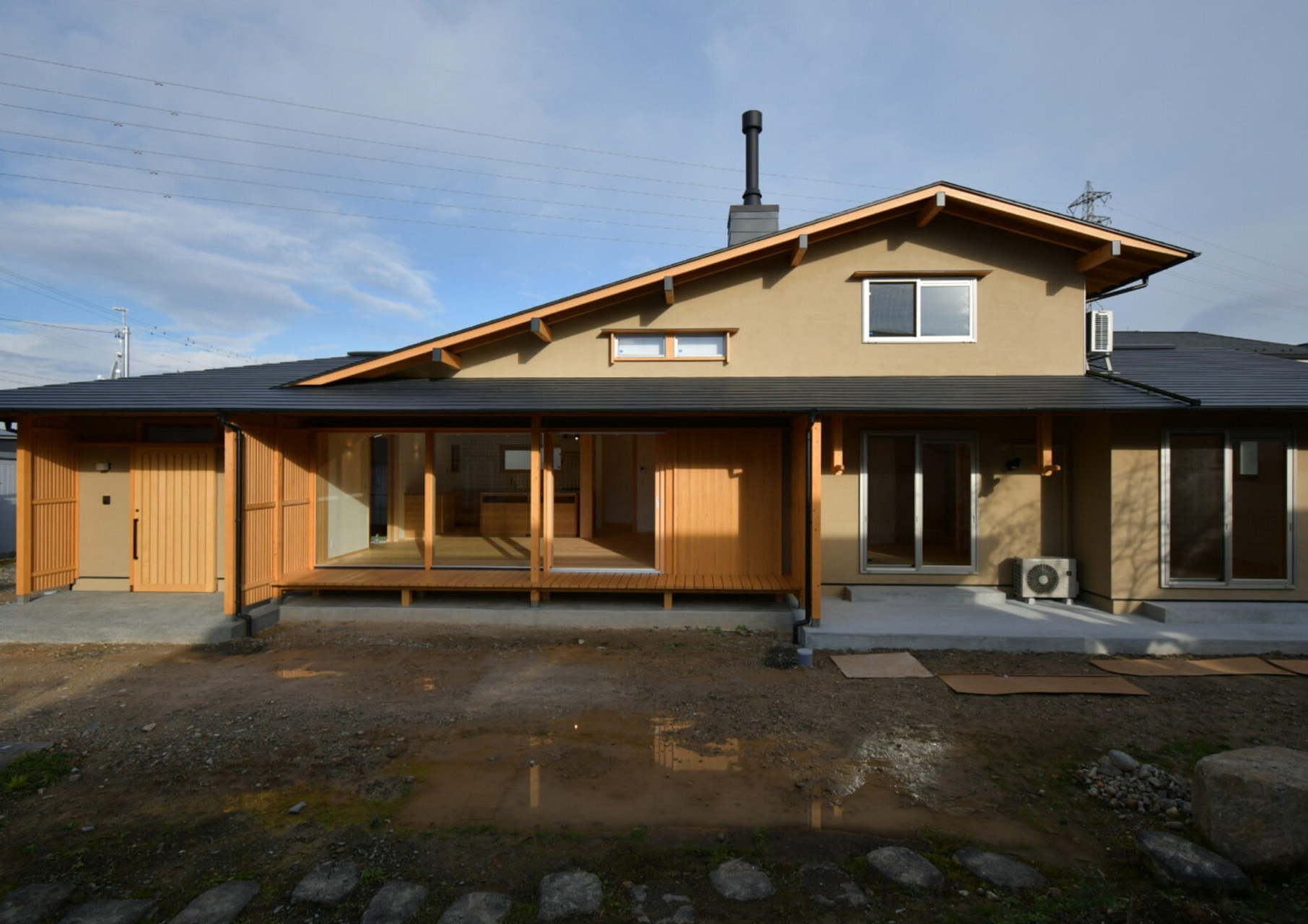 『行雲流水の家』作品集に掲載しました。