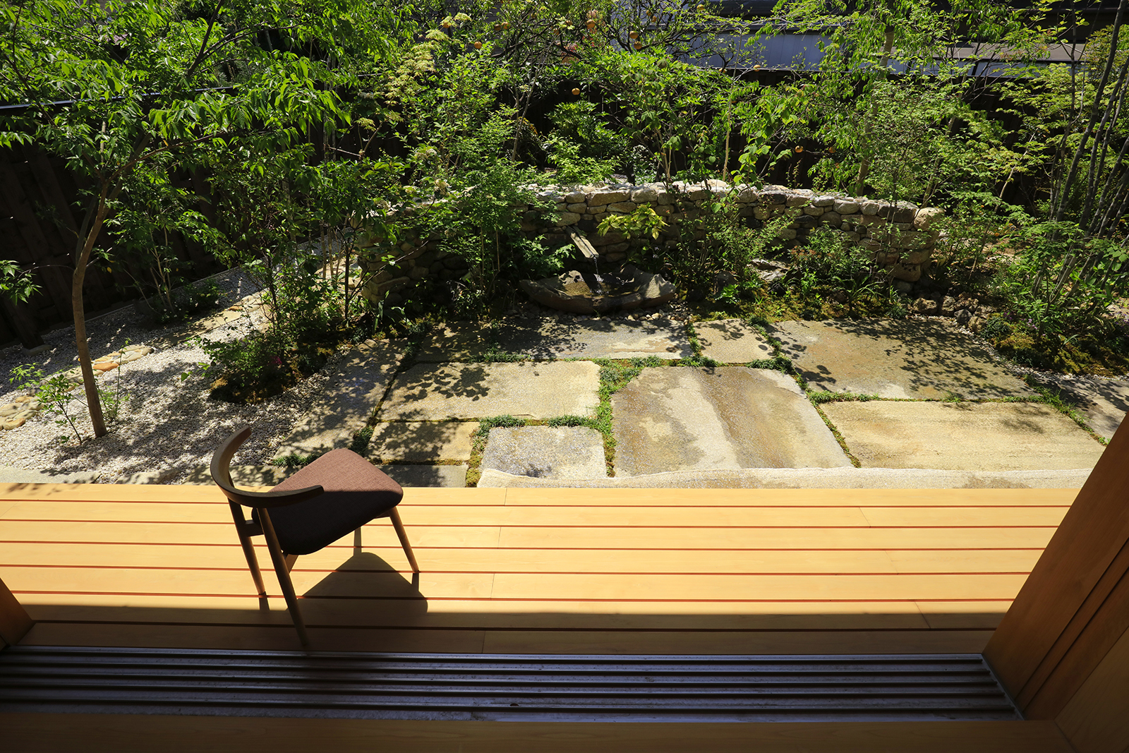 岡崎市で工務店で注文住宅を新築されたい方へ【縁側-1】～木の家設計作法‐其の６３～